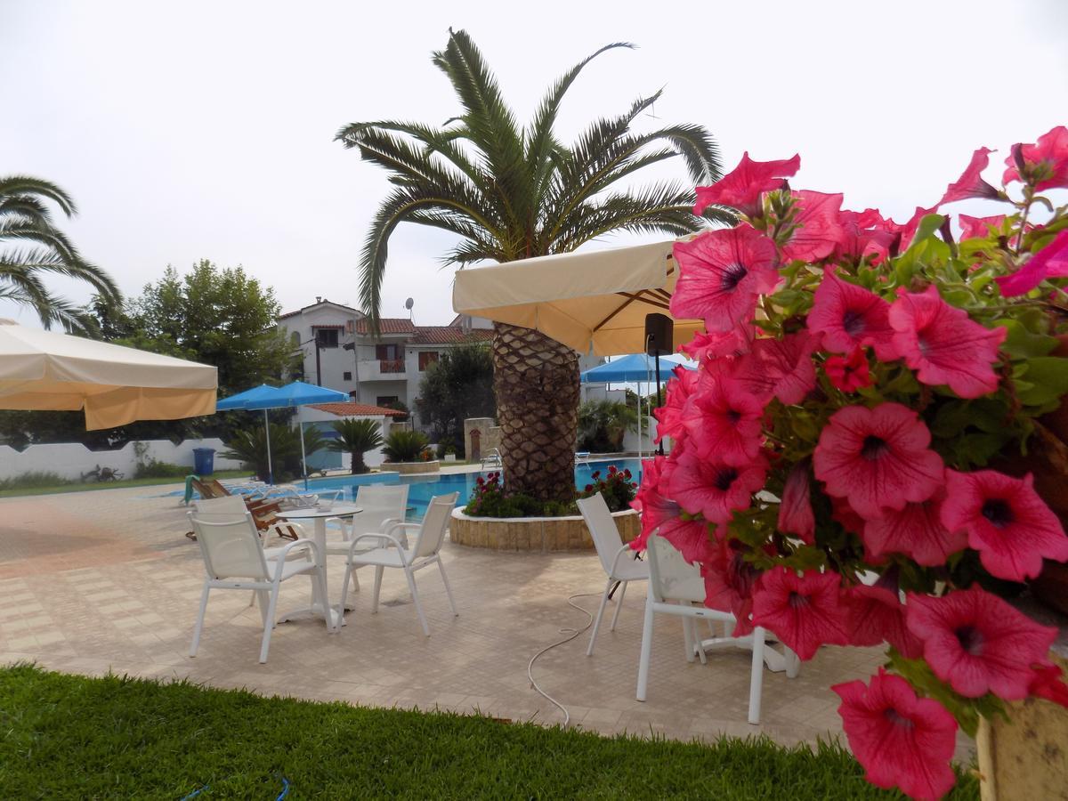 Estia Hotel Fourka Esterno foto