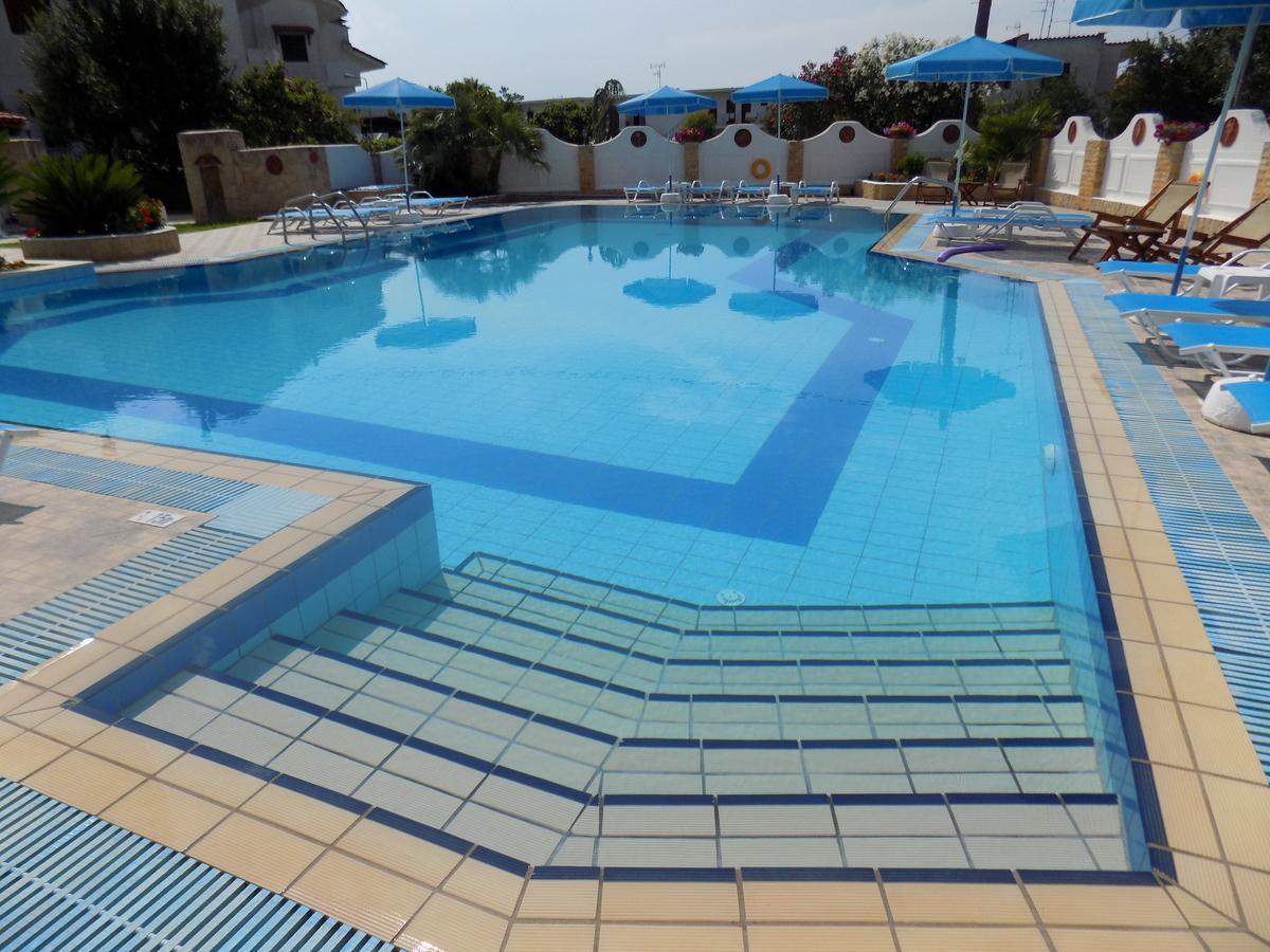 Estia Hotel Fourka Esterno foto